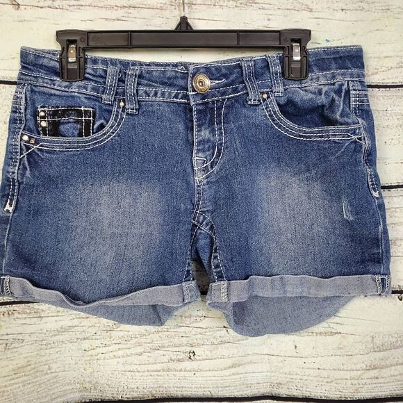 Amethyst Women’s Embellished Cuffed Denim Shorts Size 9 Mid Rise Stretch - Picture 1 of 7